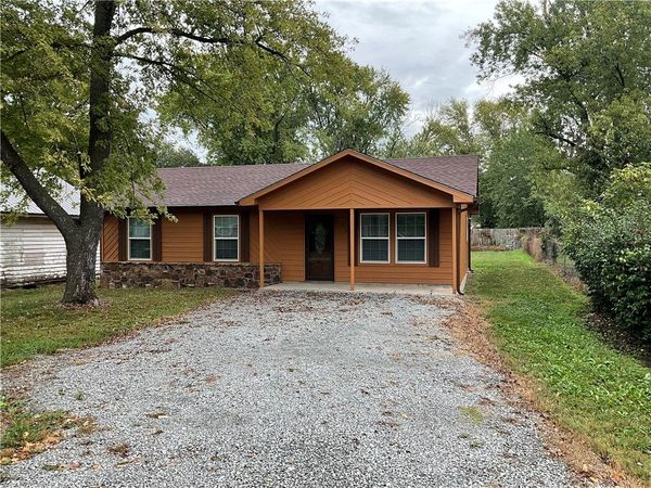 304 N 5th Street, Jay, OK 74346