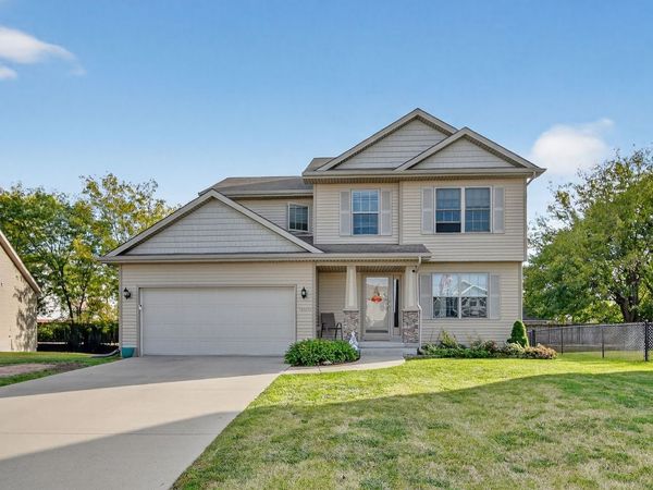 108 NW 10th Circle, Grimes, IA 50111