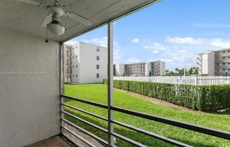 14140 SW 84th St, Unit 104-H, Miami, FL 33183 Photo