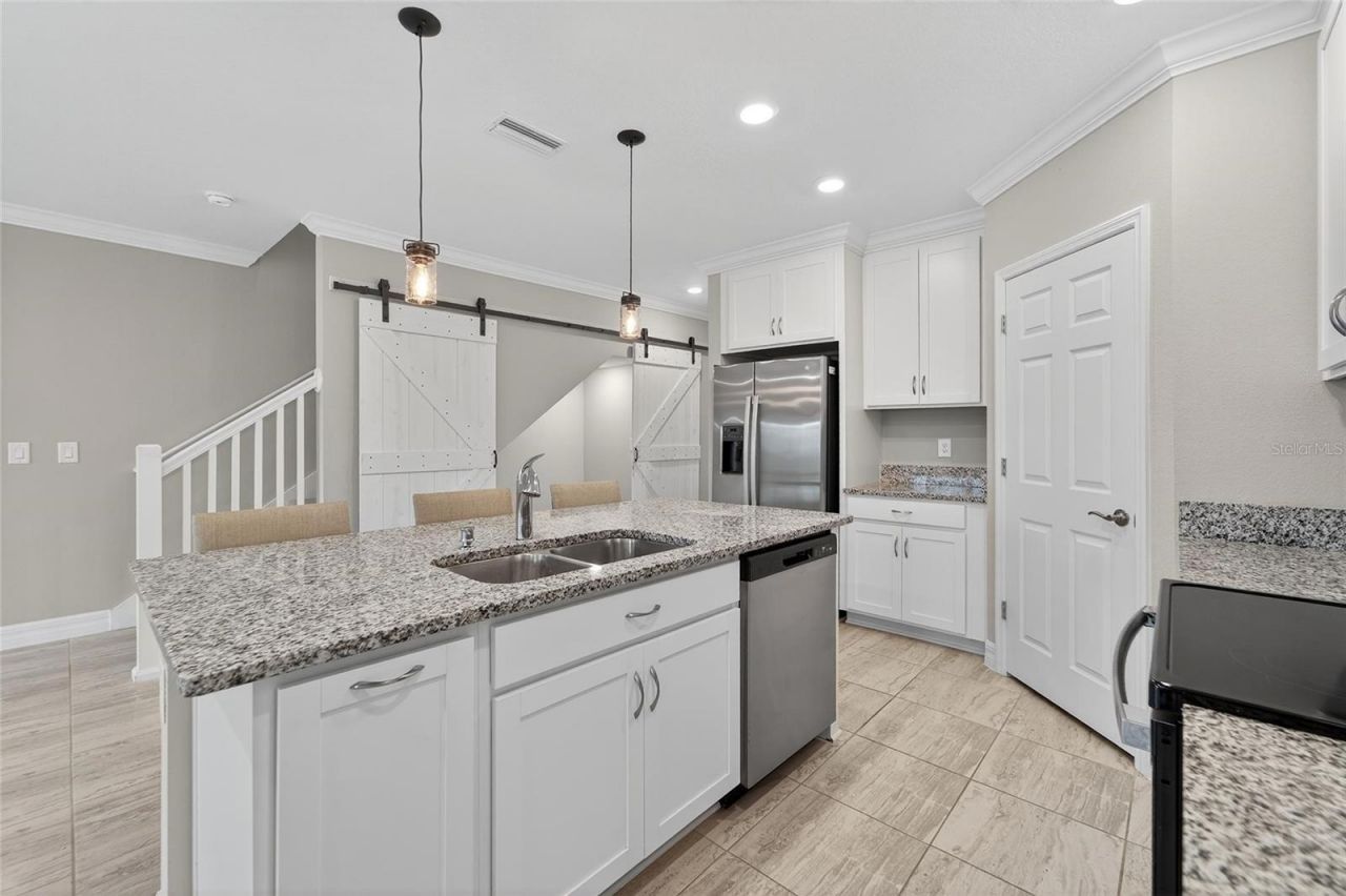 5516 Tripoli Drive, Palmetto, FL 34221 Photo