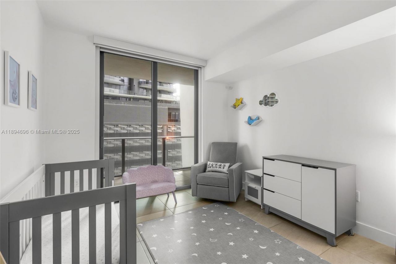 1010 Brickell Ave, Unit 1607, Miami, FL 33131 Photo