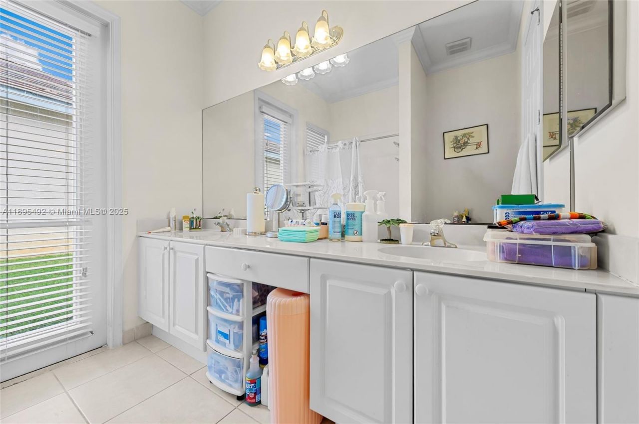 172 NW Magnolia Lakes Blvd, Port Saint Lucie, FL 34986 Photo