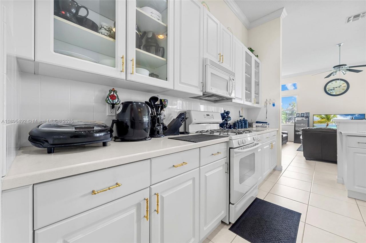 172 NW Magnolia Lakes Blvd, Port Saint Lucie, FL 34986 Photo