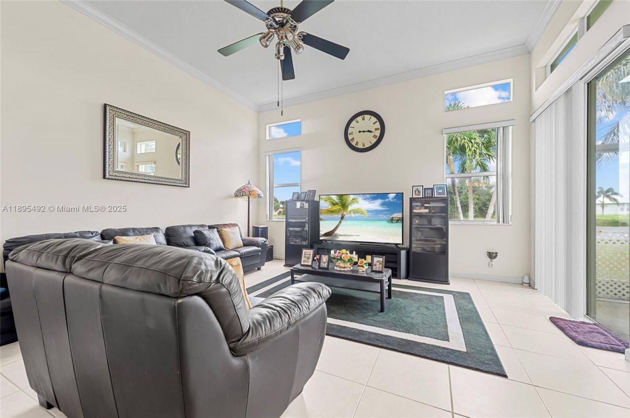 172 NW Magnolia Lakes Blvd, Port Saint Lucie, FL 34986 Photo