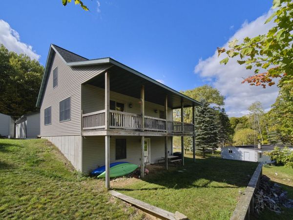 6124 N Larson Road, Fountain, MI 49410