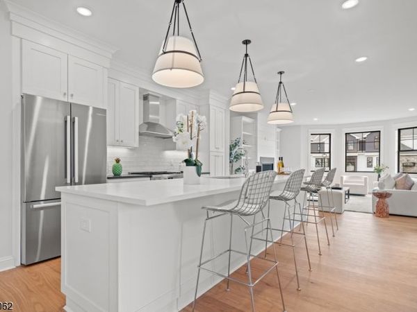 147 Central Ave Unit 20, Unit 20, Old Tappan, NJ 07675