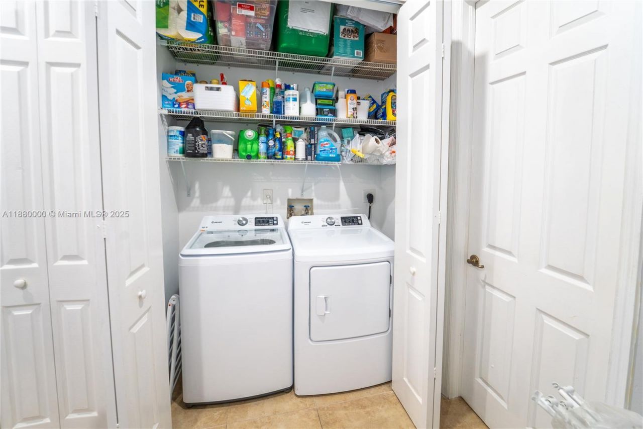 983 NE 42nd Pl, Homestead, FL 33033 Photo