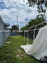400 NE 44th St, Oakland Park, FL 33334 Photo