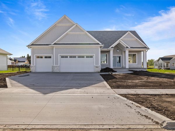 1911 NE Pine Lake Circle, Ankeny, IA 50021