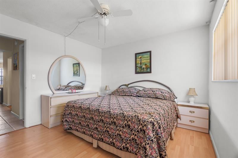 2106 NE 56th Court, Unit 204, Fort Lauderdale, FL 33308 Photo