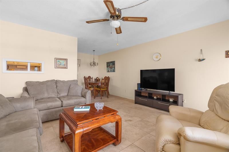 2106 NE 56th Court, Unit 204, Fort Lauderdale, FL 33308 Photo