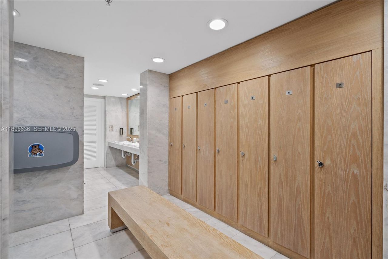 400 Sunny Isles Blvd, Unit 1408, Sunny Isles Beach, FL 33160 Photo