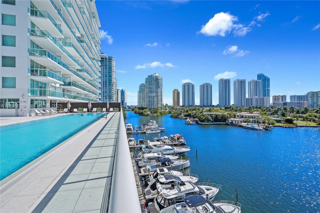 400 Sunny Isles Blvd, Unit 1408, Sunny Isles Beach, FL 33160 Photo