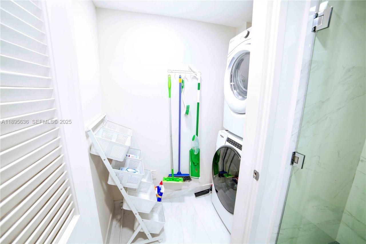 400 Sunny Isles Blvd, Unit 1408, Sunny Isles Beach, FL 33160 Photo