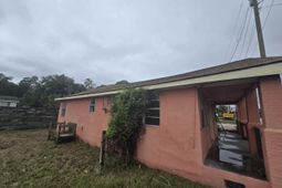 2717 Spruill Avenue photo 4