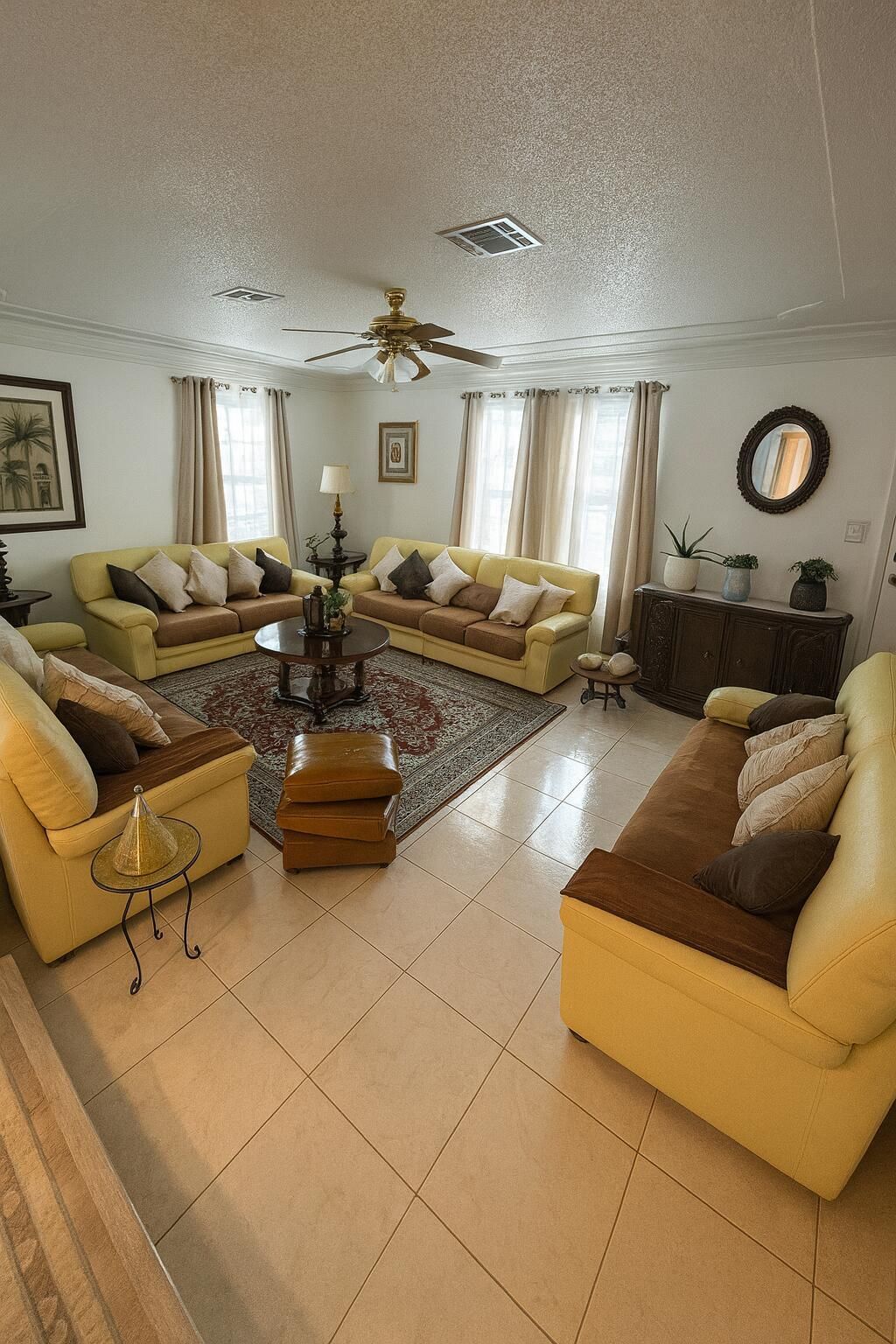 2084 Laura Lane, West Palm Beach, FL 33415 Photo