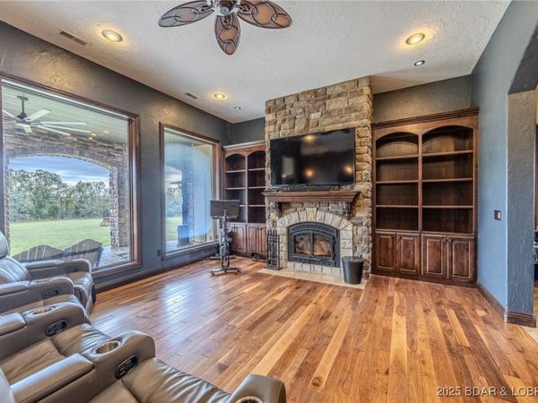 50 Go Ye Ranch Road, Brumley, MO 65017