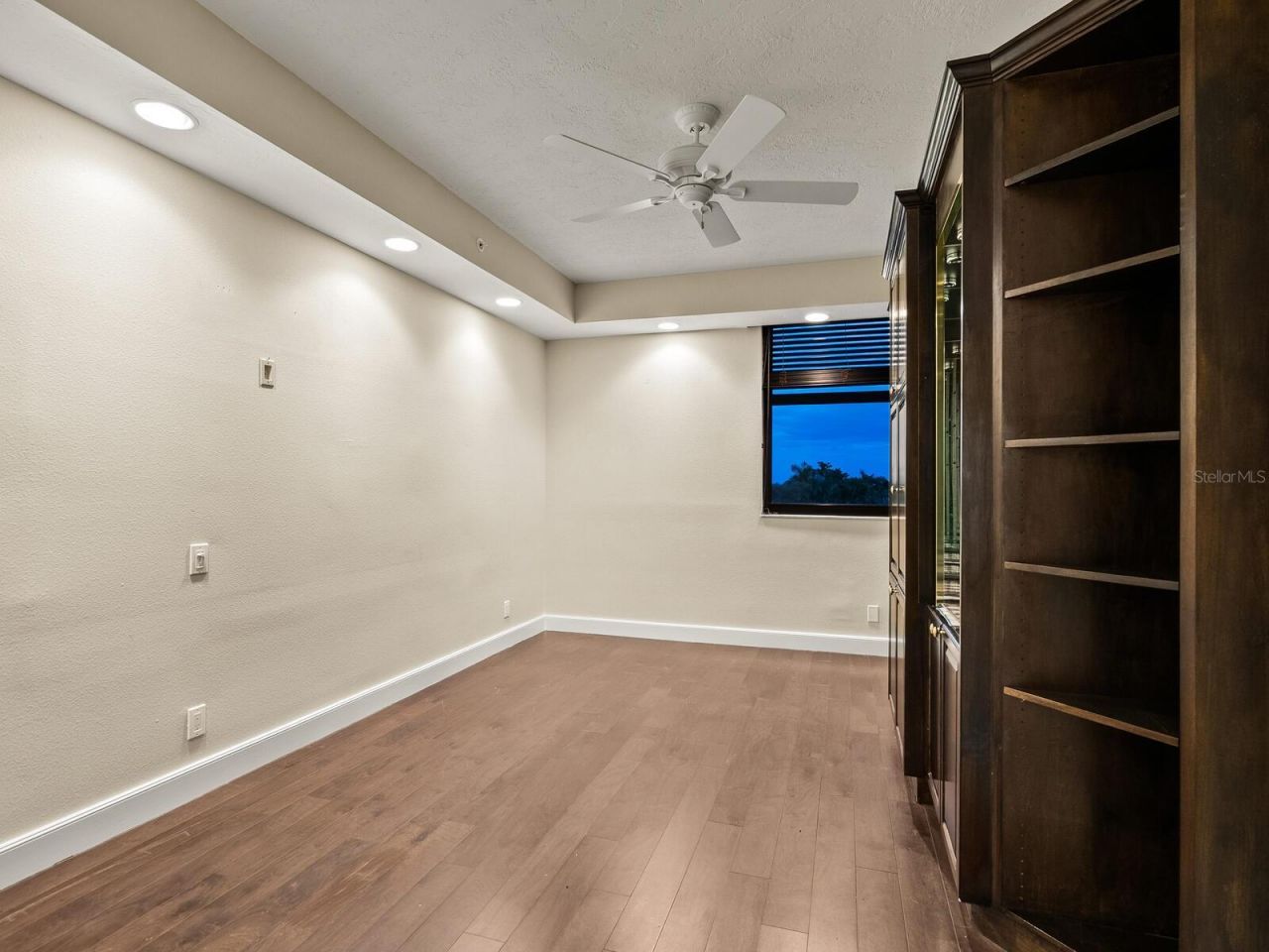 1241 Gulf Of Mexico Drive, Unit 203, Longboat Key, FL 34228 Photo