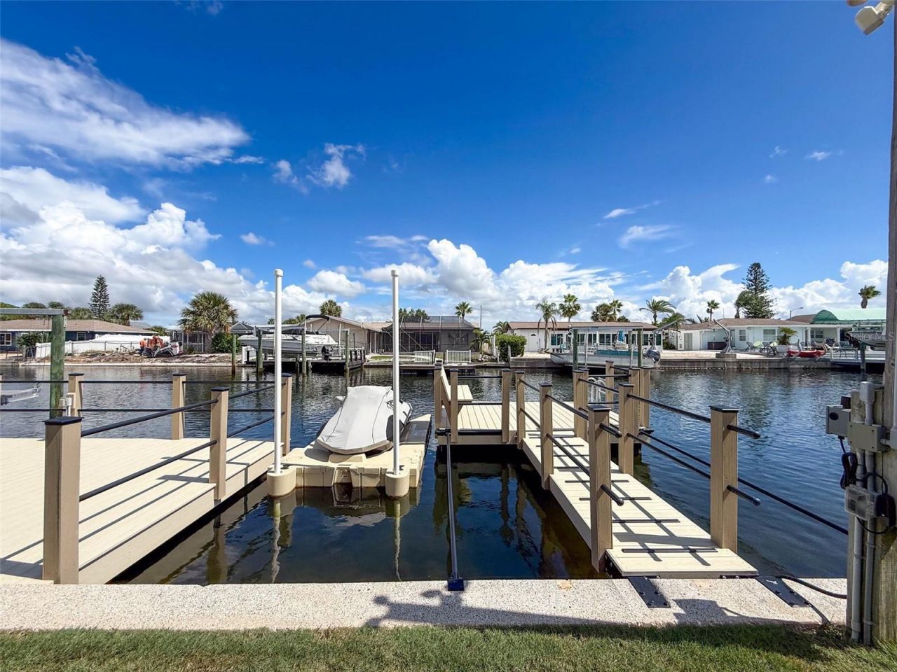 13552 Claudia Drive, Hudson, FL 34667 Photo