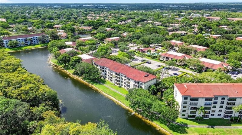 2908 S Carambola Circle, Unit 301, Coconut Creek, FL 33066 Photo