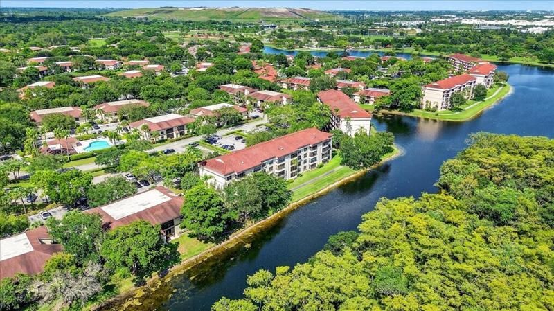 2908 S Carambola Circle, Unit 301, Coconut Creek, FL 33066 Photo