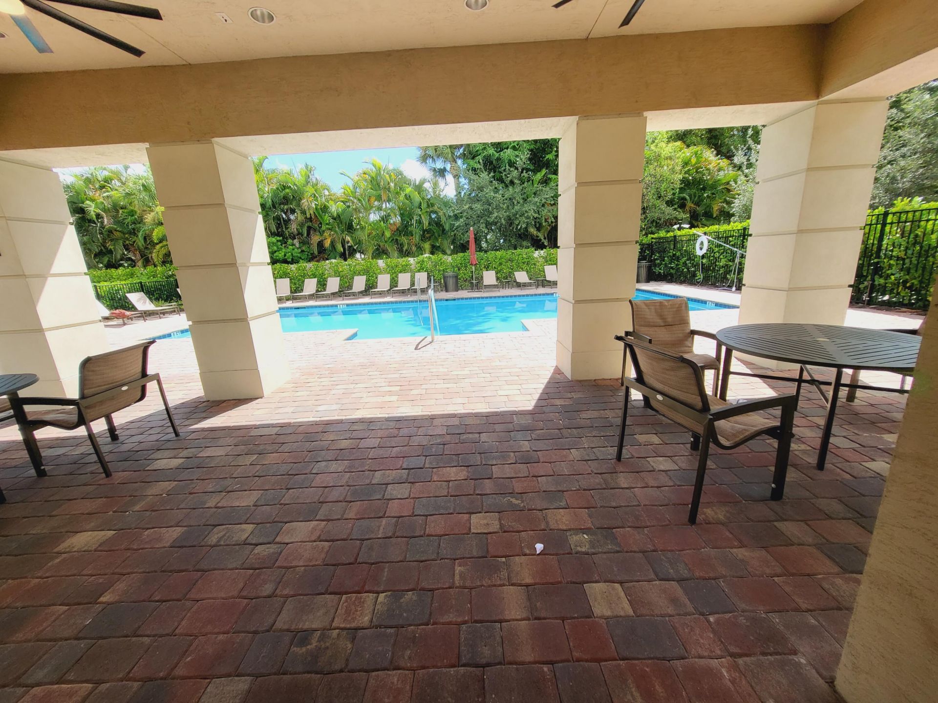 2820 Troubadour St., Palm Springs, FL 33406 Photo