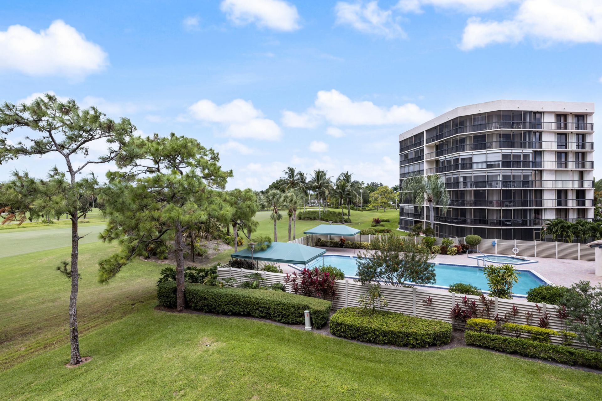 5279 Fountains Drive S, Unit 305, Lake Worth, FL 33467 Photo