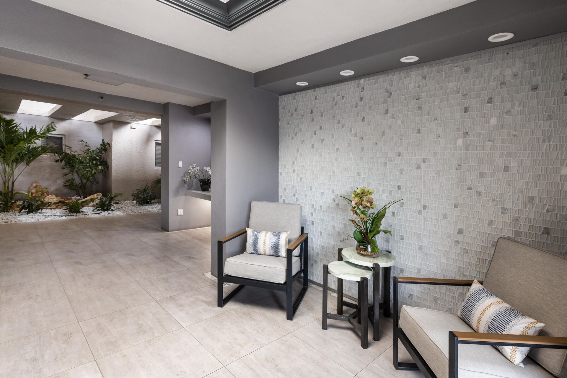 5279 Fountains Drive S, Unit 305, Lake Worth, FL 33467 Photo