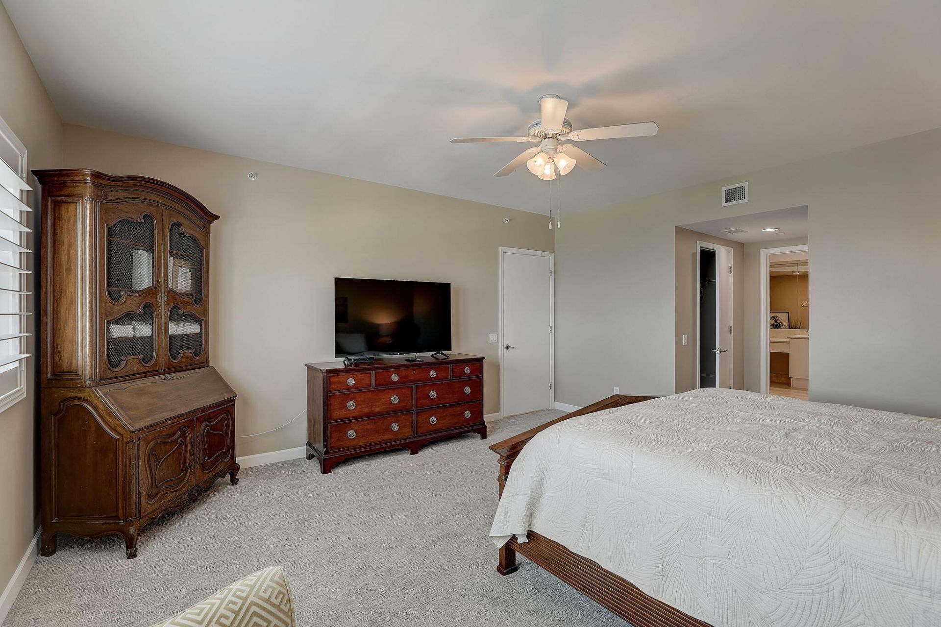 2650 Lake Shore Drive, Unit 804, Riviera Beach, FL 33404 Photo