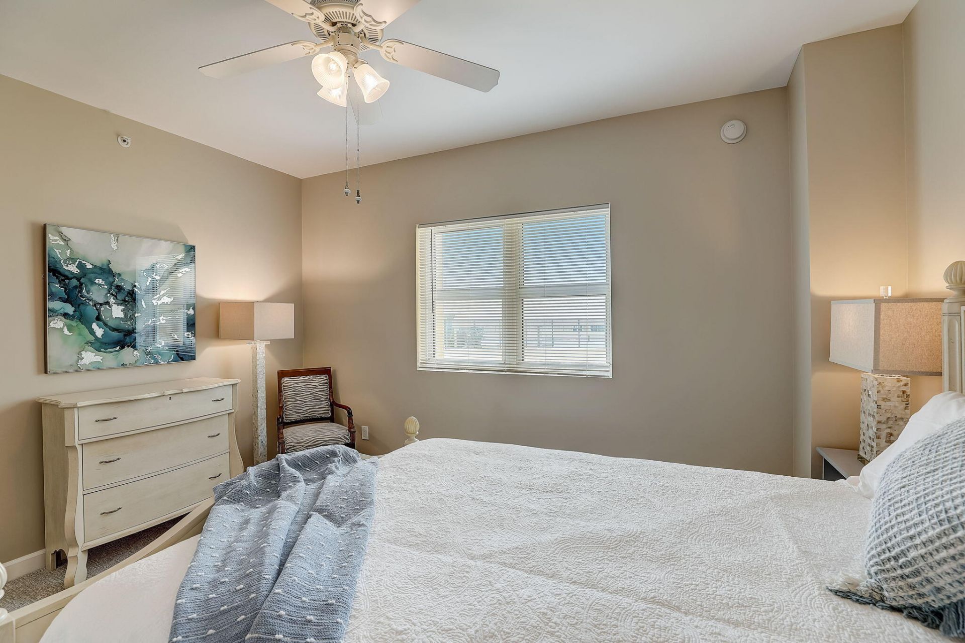 2650 Lake Shore Drive, Unit 804, Riviera Beach, FL 33404 Photo
