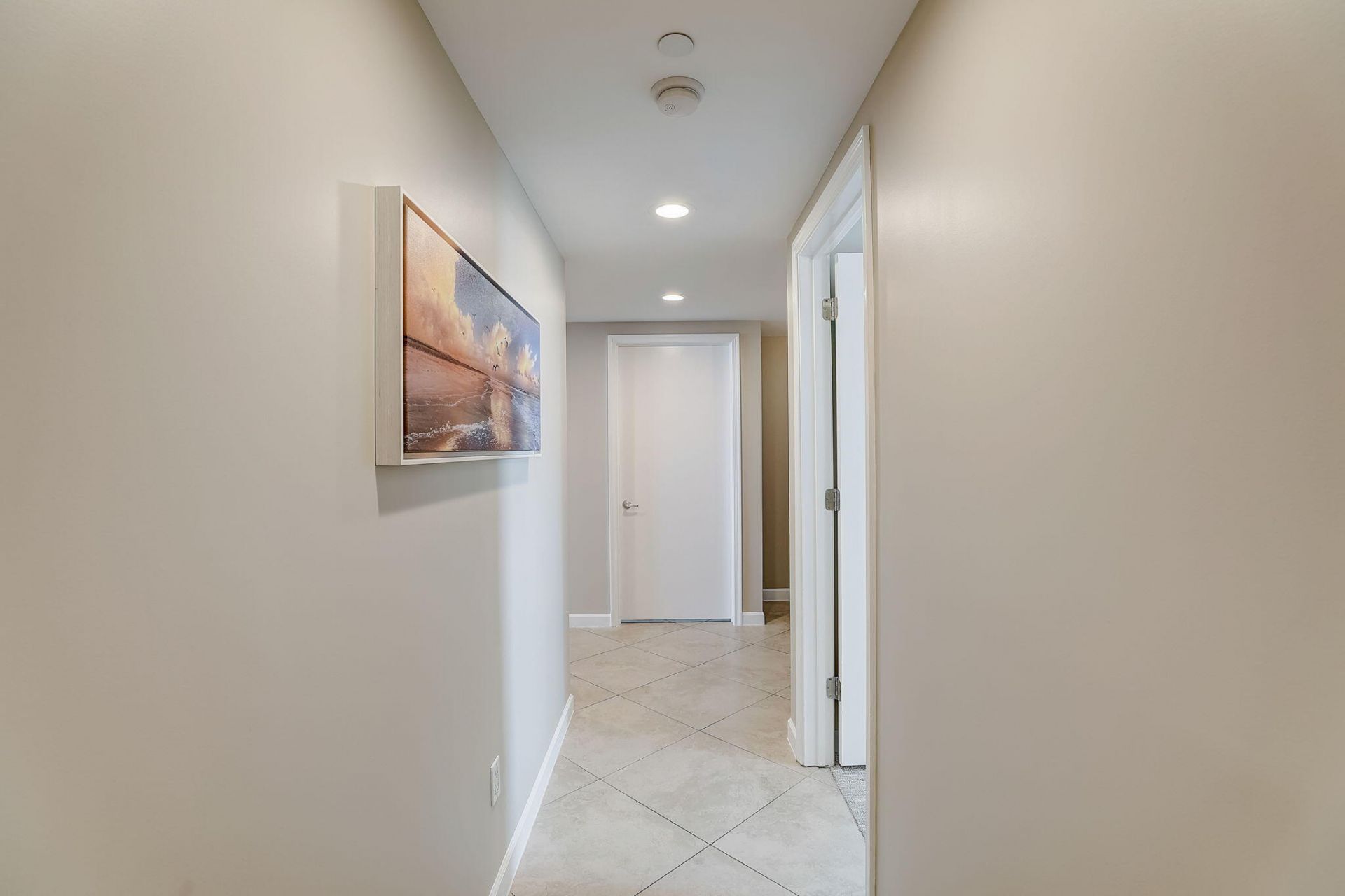 2650 Lake Shore Drive, Unit 804, Riviera Beach, FL 33404 Photo