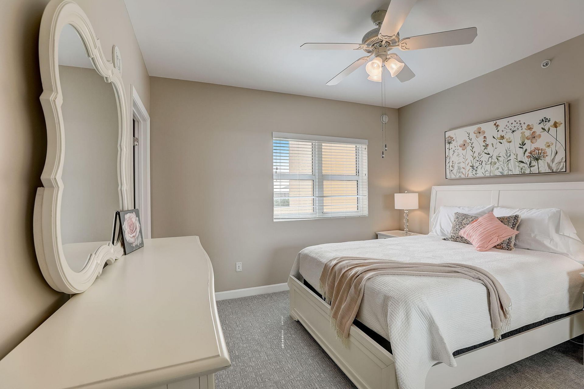 2650 Lake Shore Drive, Unit 804, Riviera Beach, FL 33404 Photo