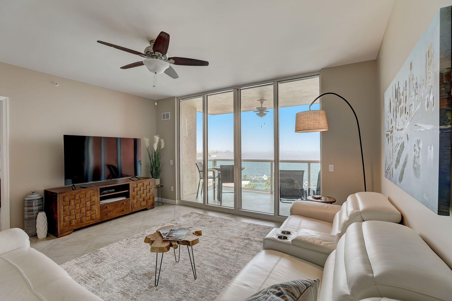 2650 Lake Shore Drive, Unit 804, Riviera Beach, FL 33404 Photo