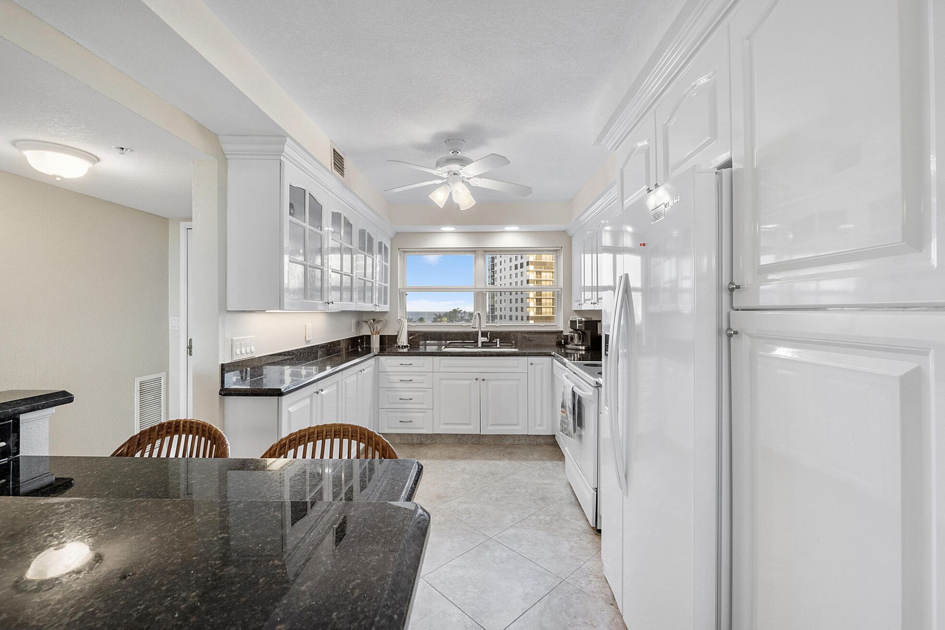 3310 S Ocean Boulevard, Unit 629-d, Highland Beach, FL 33487 Photo