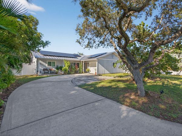 5095 SE Manatee Terrace, Stuart, FL 34997