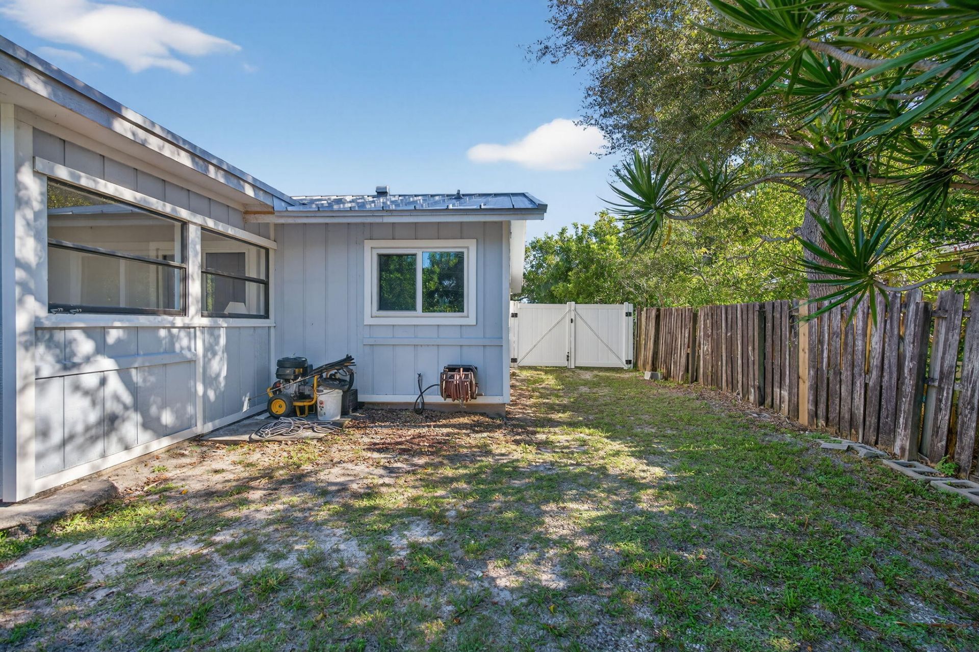 5095 SE Manatee Terrace, Stuart, FL 34997 Photo