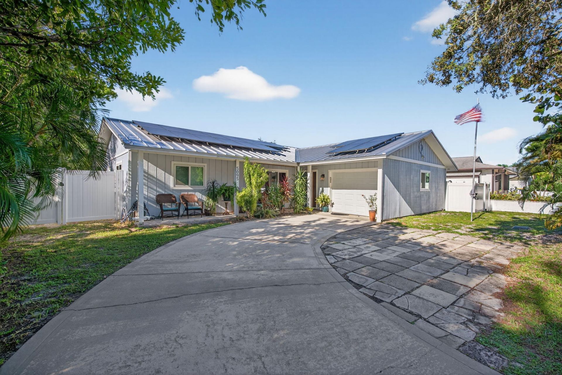 5095 SE Manatee Terrace, Stuart, FL 34997 Photo