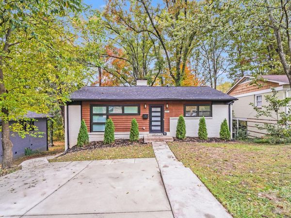 4910 Valley Stream Road, Charlotte, NC 28209