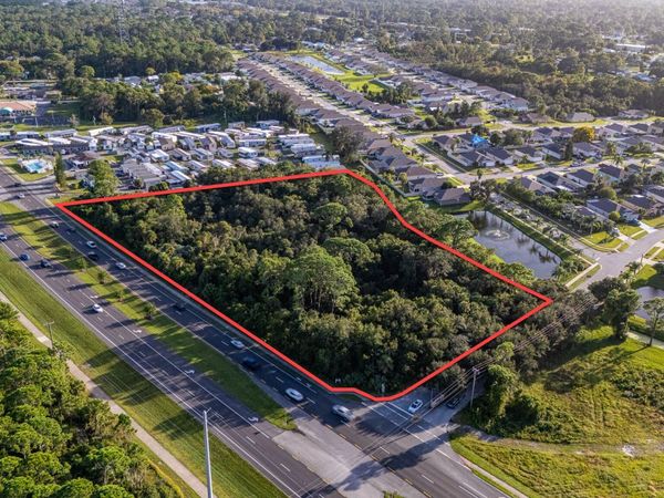 2370 S Ridgewood Avenue, Edgewater, FL 32141