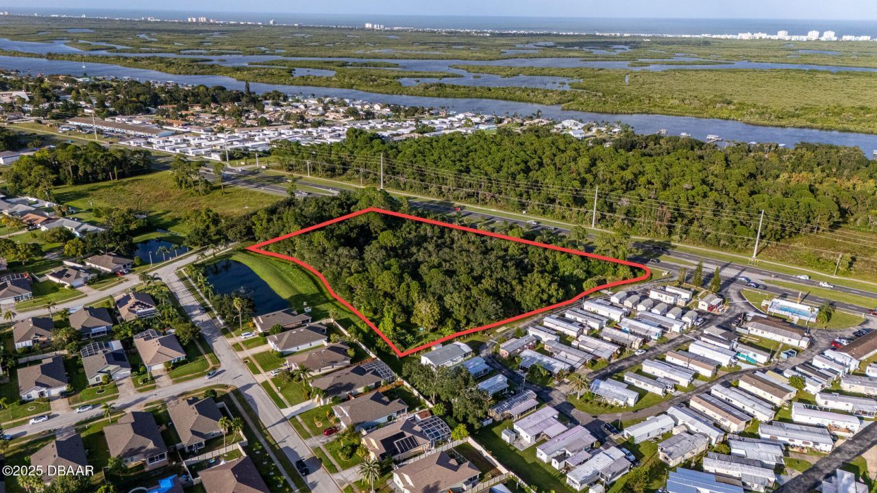 2370 S Ridgewood Avenue, Edgewater, FL 32141 Photo