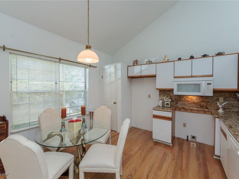 6813 Chaffee Court, Unit 23, Brecksville, OH 44141 Photo 11