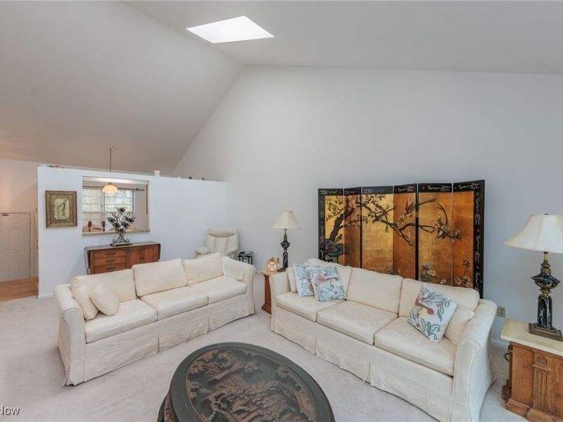 6813 Chaffee Court, Unit 23, Brecksville, OH 44141 Photo 3