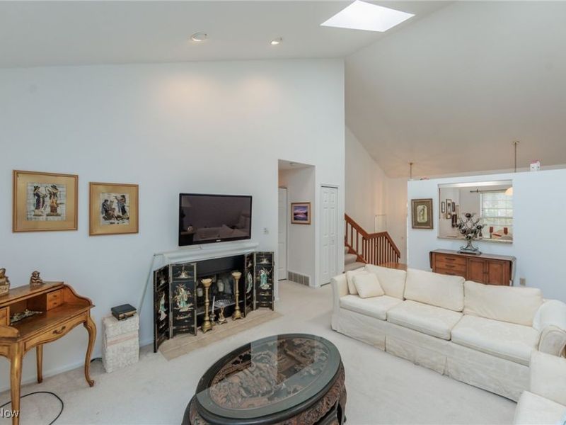 6813 Chaffee Court, Unit 23, Brecksville, OH 44141 Photo 4