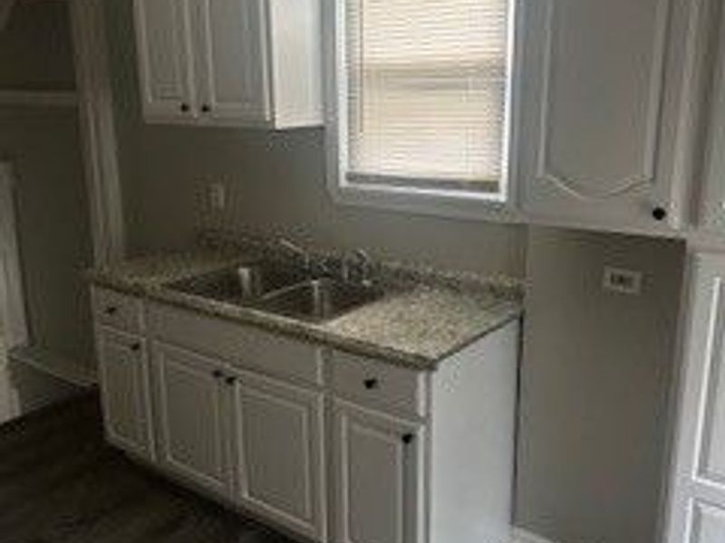 842 E 143rd Street, Cleveland, OH 44110 Photo 5