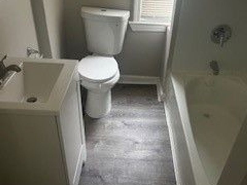 842 E 143rd Street, Cleveland, OH 44110 Photo 6