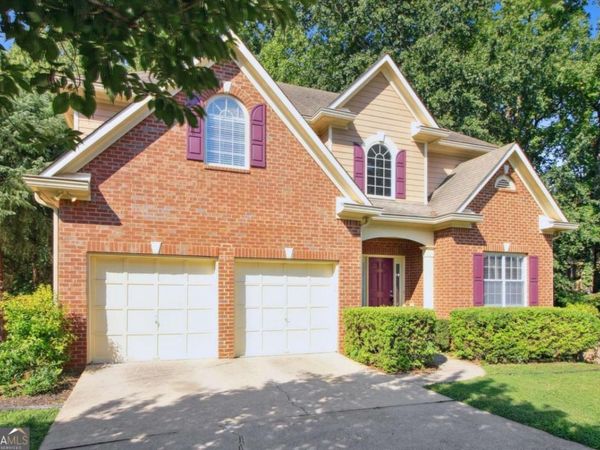 2011 Chelton Way SE, Smyrna, GA 30080