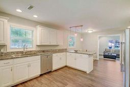 143 Carolina Dr. Drive photo 4