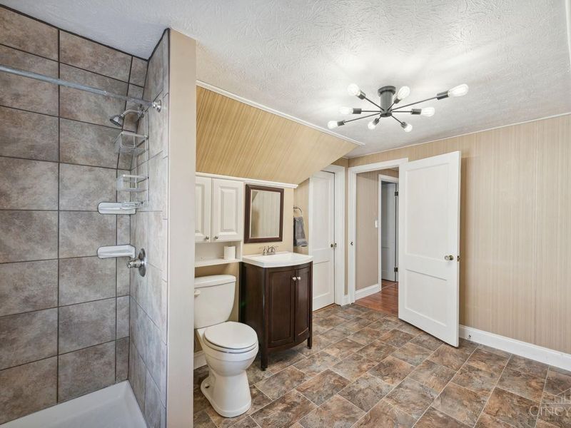 3600 Tamarack Avenue, Cincinnati, OH 45207 Photo 27