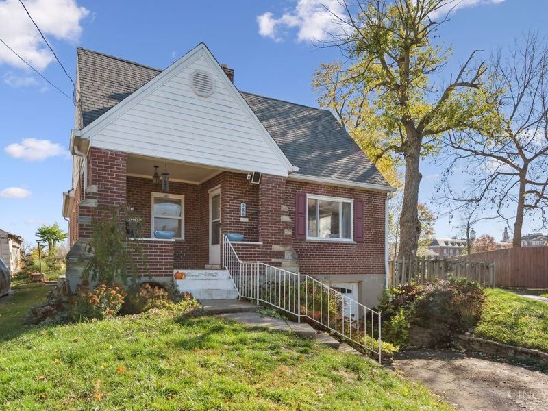 3600 Tamarack Avenue, Cincinnati, OH 45207 Photo 3