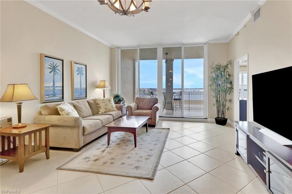450 Bayfront Pl, Unit 4509, Naples, FL 34102 Photo